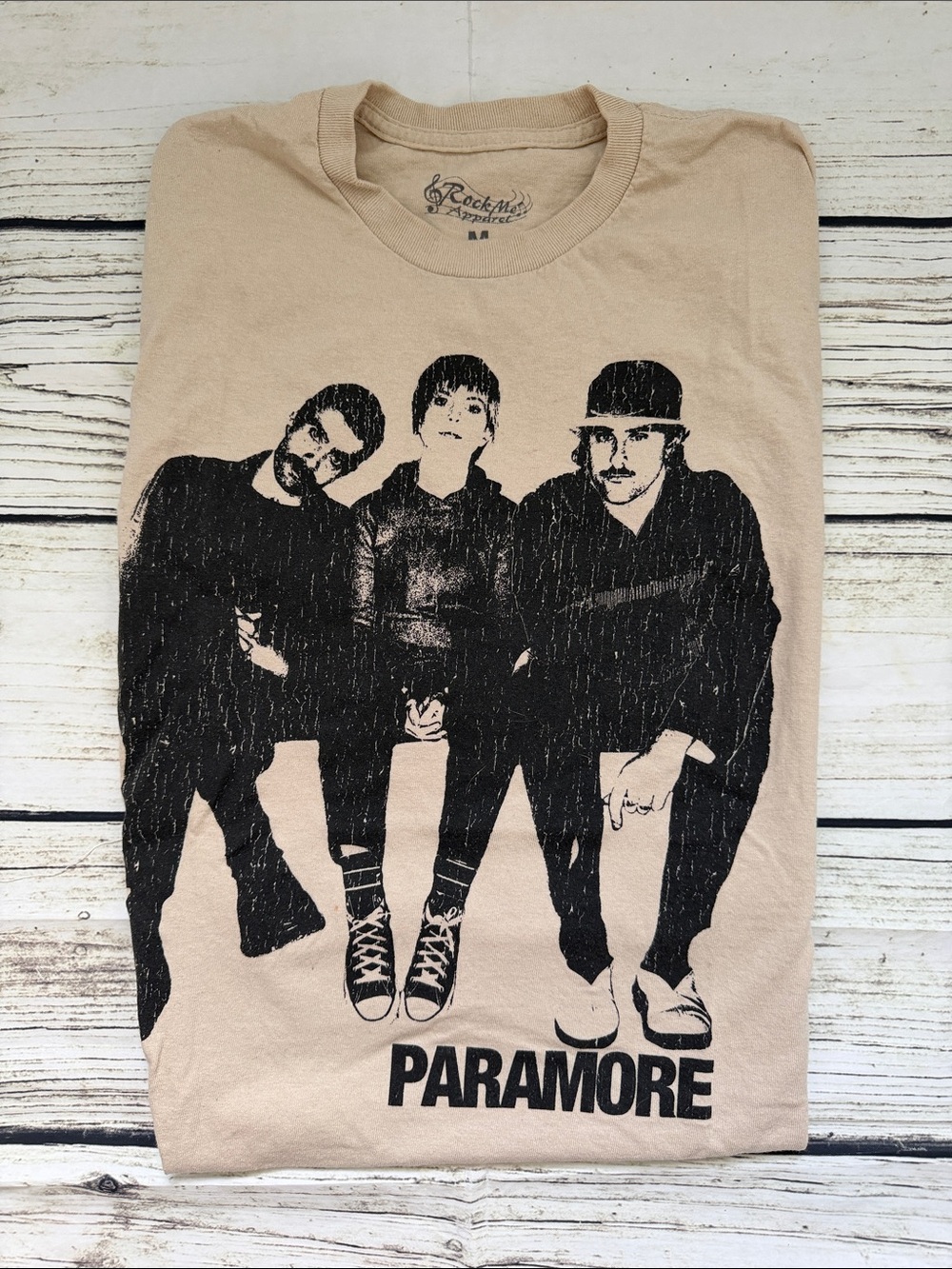♡ Rock Me Apparel Paramore Distressed Beige Band T-Shirt M